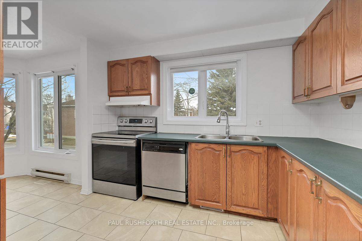 6138 Heritage Park Crescent, Ottawa, Ontario  K1C 7G5 - Photo 24 - X12928098