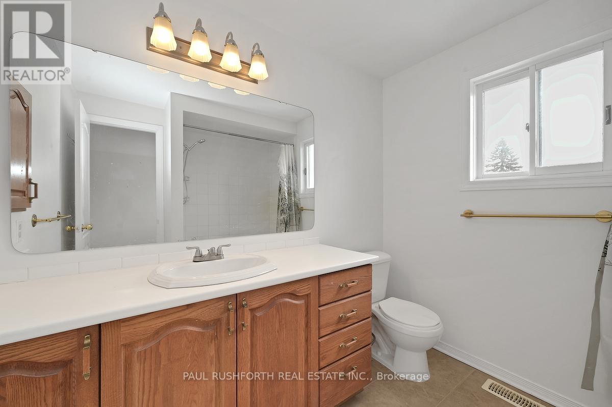 6138 Heritage Park Crescent, Ottawa, Ontario  K1C 7G5 - Photo 29 - X12928098