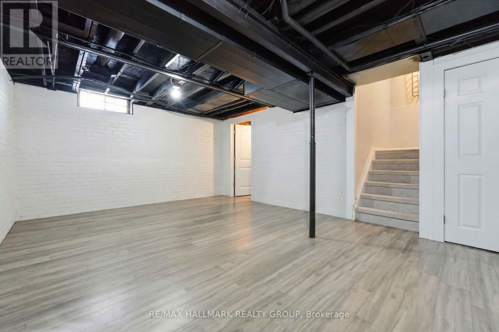 1091 Burgundy Lane, Ottawa, Ontario  K1C 2M9 - Photo 29 - X12928116