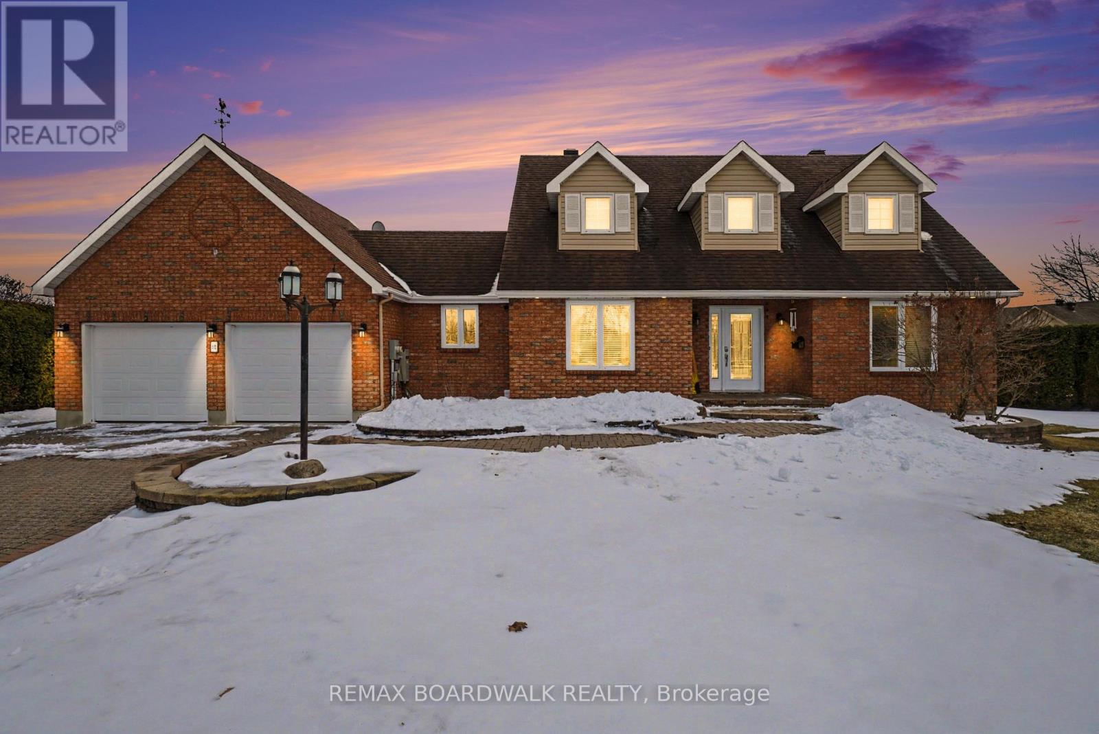 32 Faucher Boulevard, Casselman, Ontario  K0A 1M0 - Photo 2 - X12928174