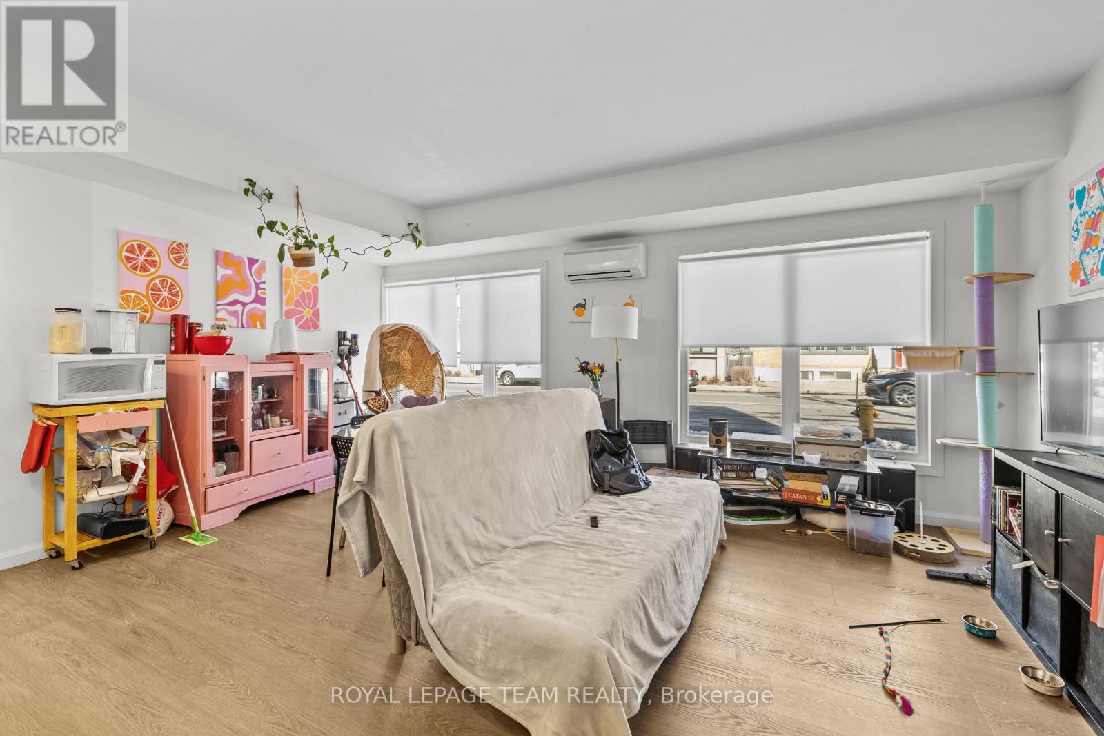 100 - 506 Gladstone Avenue, Ottawa, Ontario  K1R 5P1 - Photo 3 - X12928228