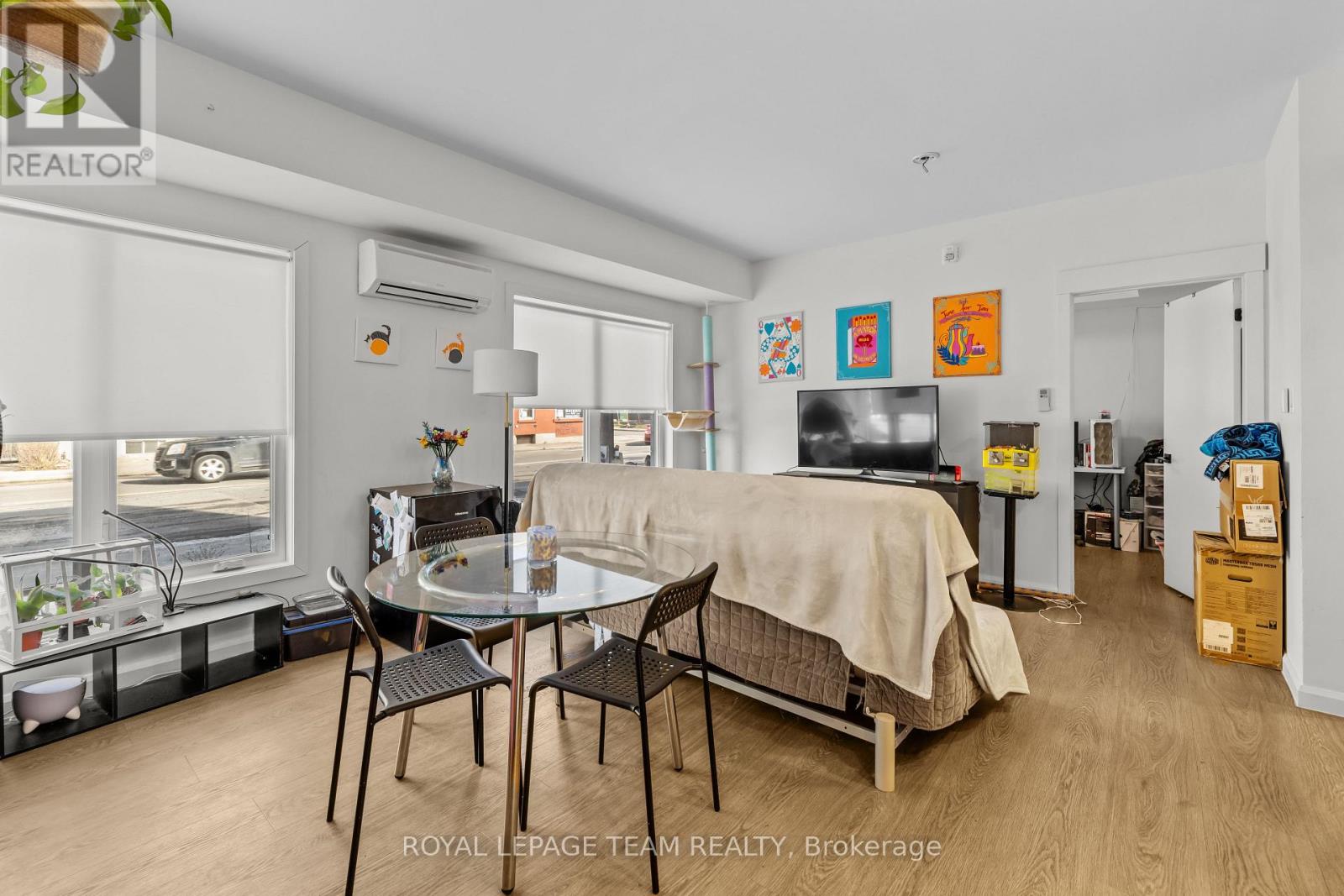 100 - 506 Gladstone Avenue, Ottawa, Ontario  K1R 5P1 - Photo 4 - X12928228