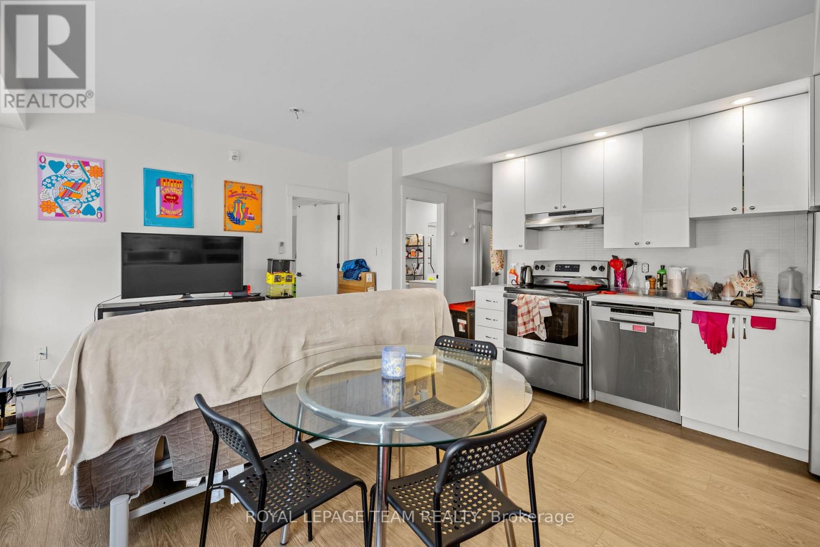 100 - 506 Gladstone Avenue, Ottawa, Ontario  K1R 5P1 - Photo 6 - X12928228