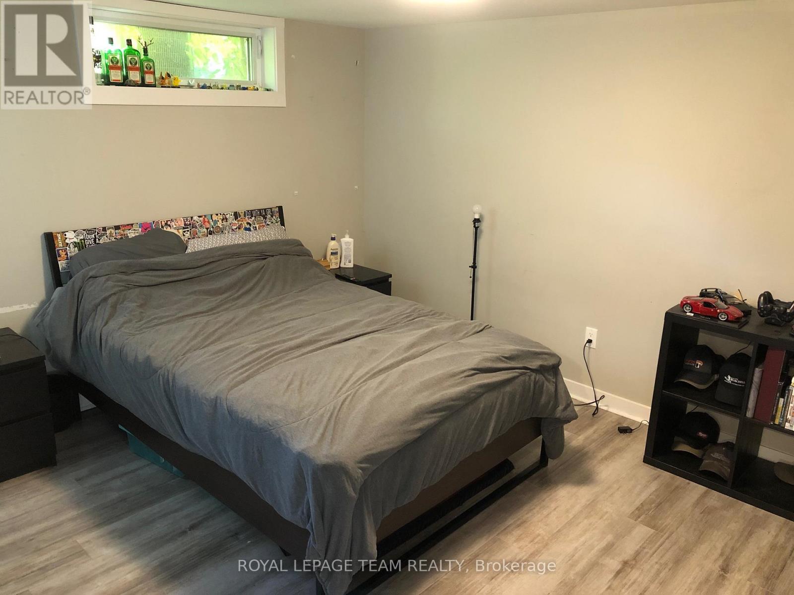 #b - 1180 Southwood Drive, Ottawa, Ontario  K2C 3C3 - Photo 10 - X12928232