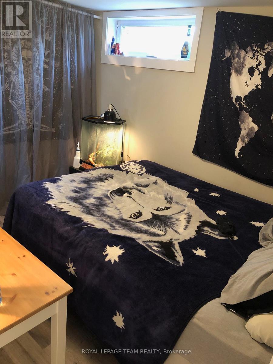 #b - 1180 Southwood Drive, Ottawa, Ontario  K2C 3C3 - Photo 14 - X12928232