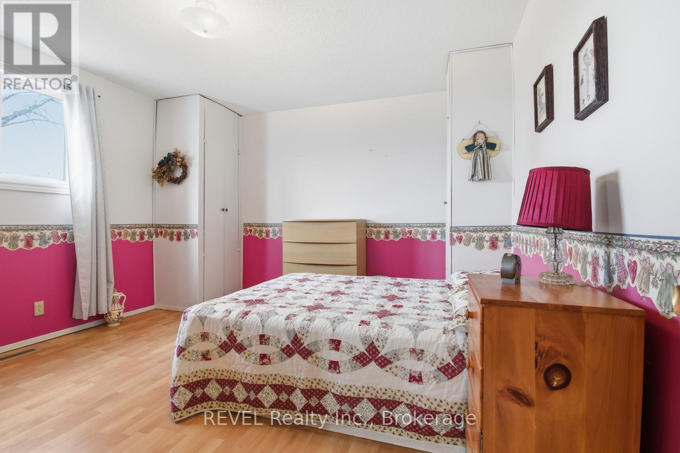 2757 North Shore Drive Drive E, Haldimand, Ontario  N0A 1K0 - Photo 15 - X12928096