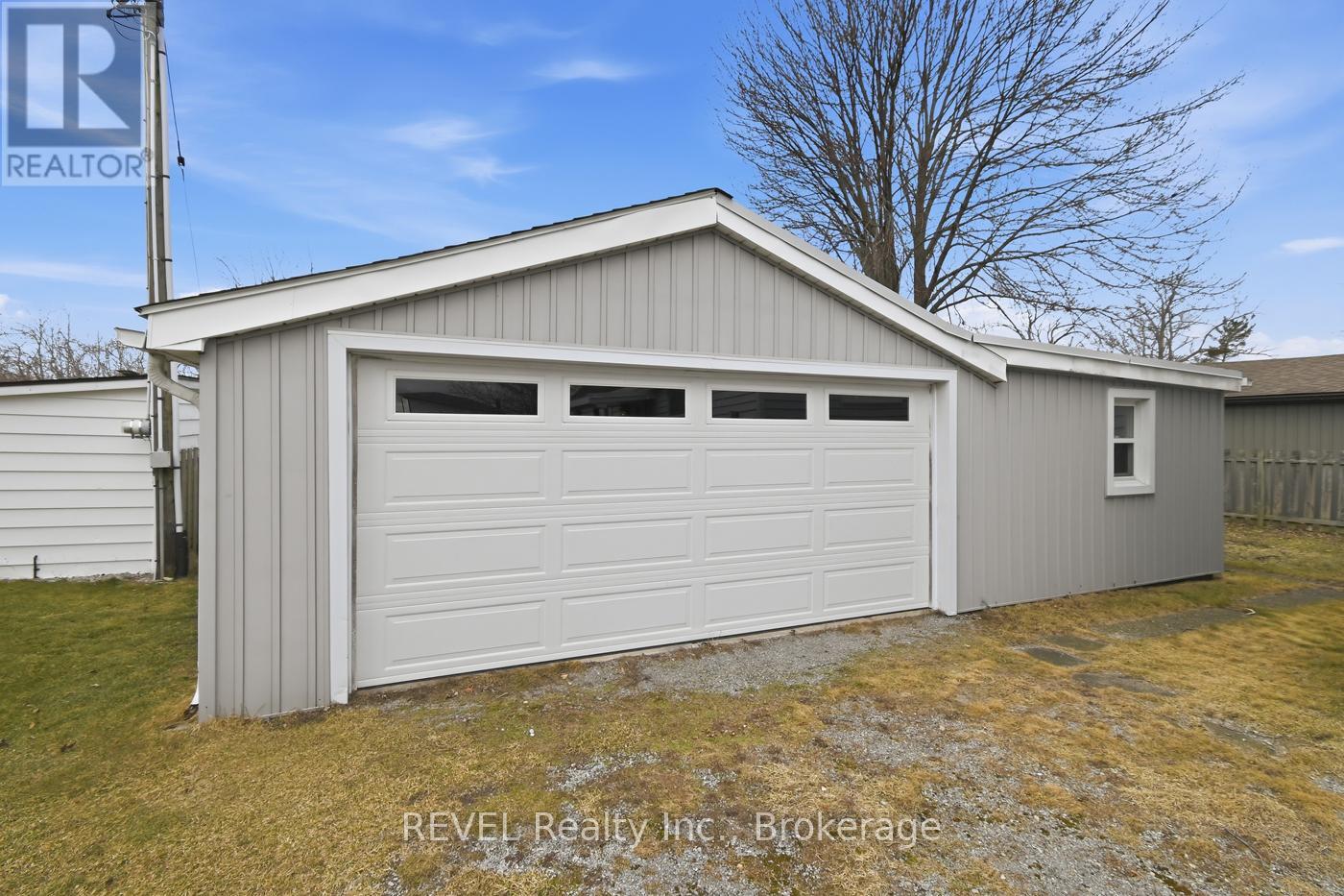 2757 North Shore Drive Drive E, Haldimand, Ontario  N0A 1K0 - Photo 31 - X12928096