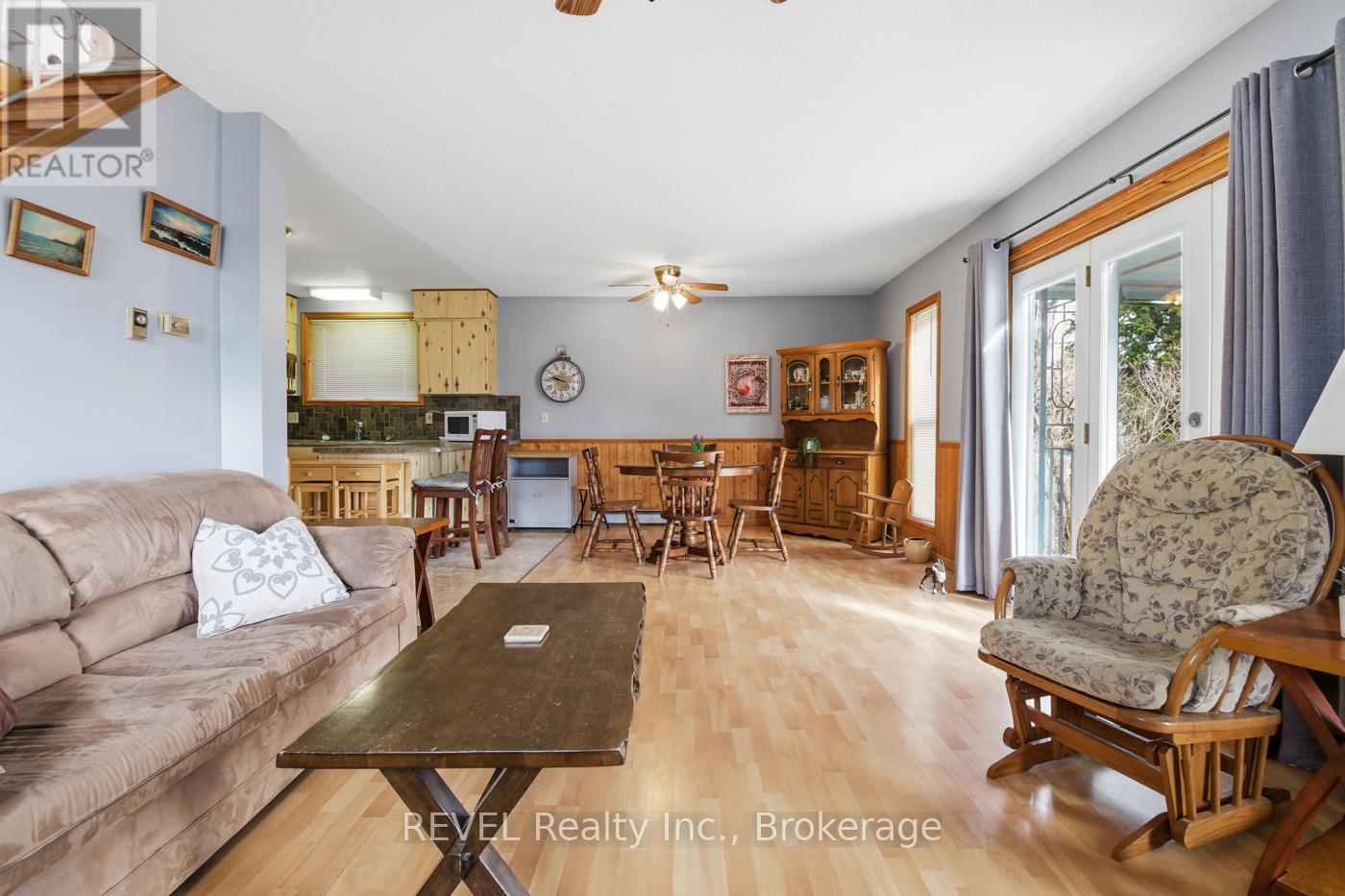 2757 North Shore Drive Drive E, Haldimand, Ontario  N0A 1K0 - Photo 4 - X12928096