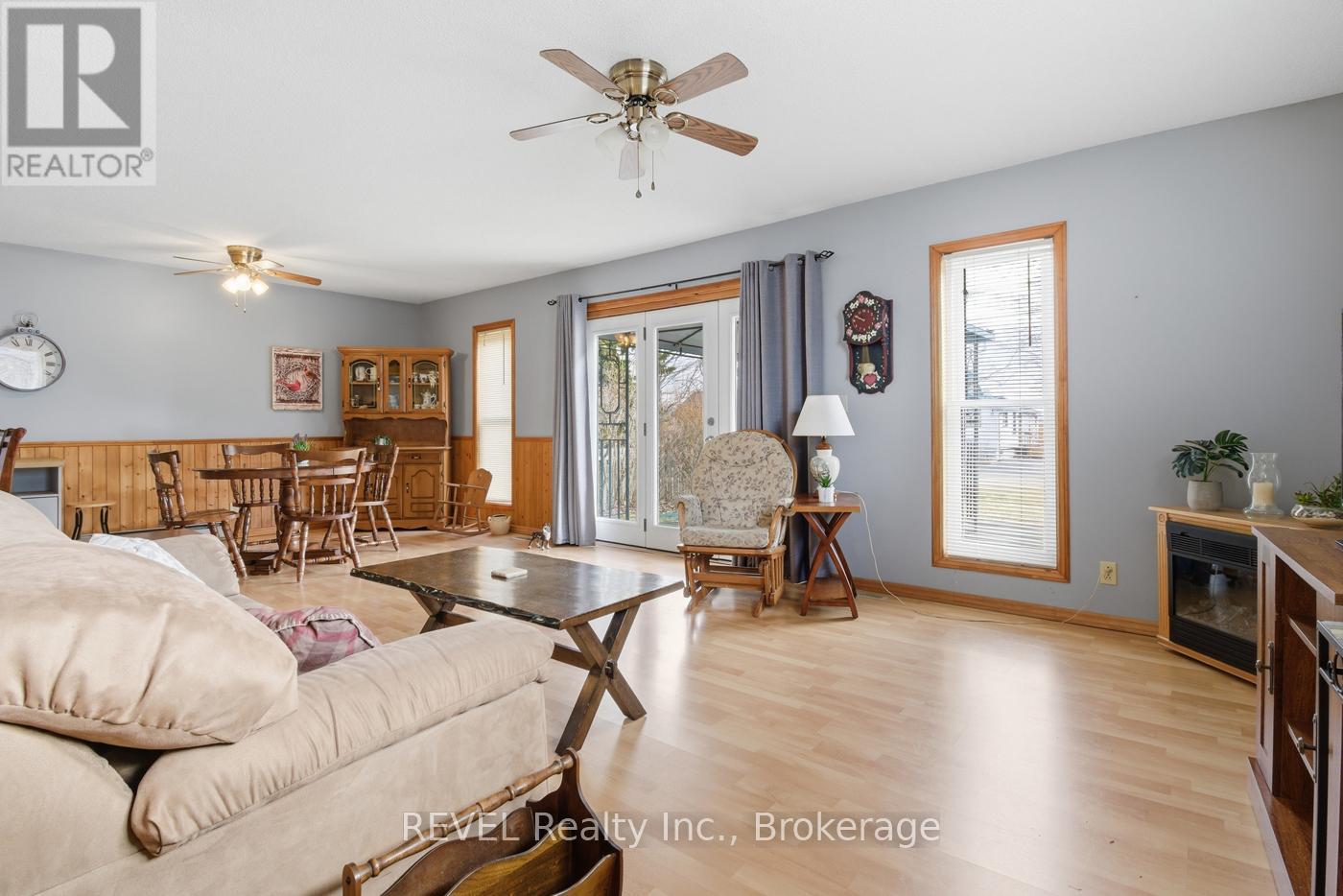 2757 North Shore Drive Drive E, Haldimand, Ontario  N0A 1K0 - Photo 5 - X12928096