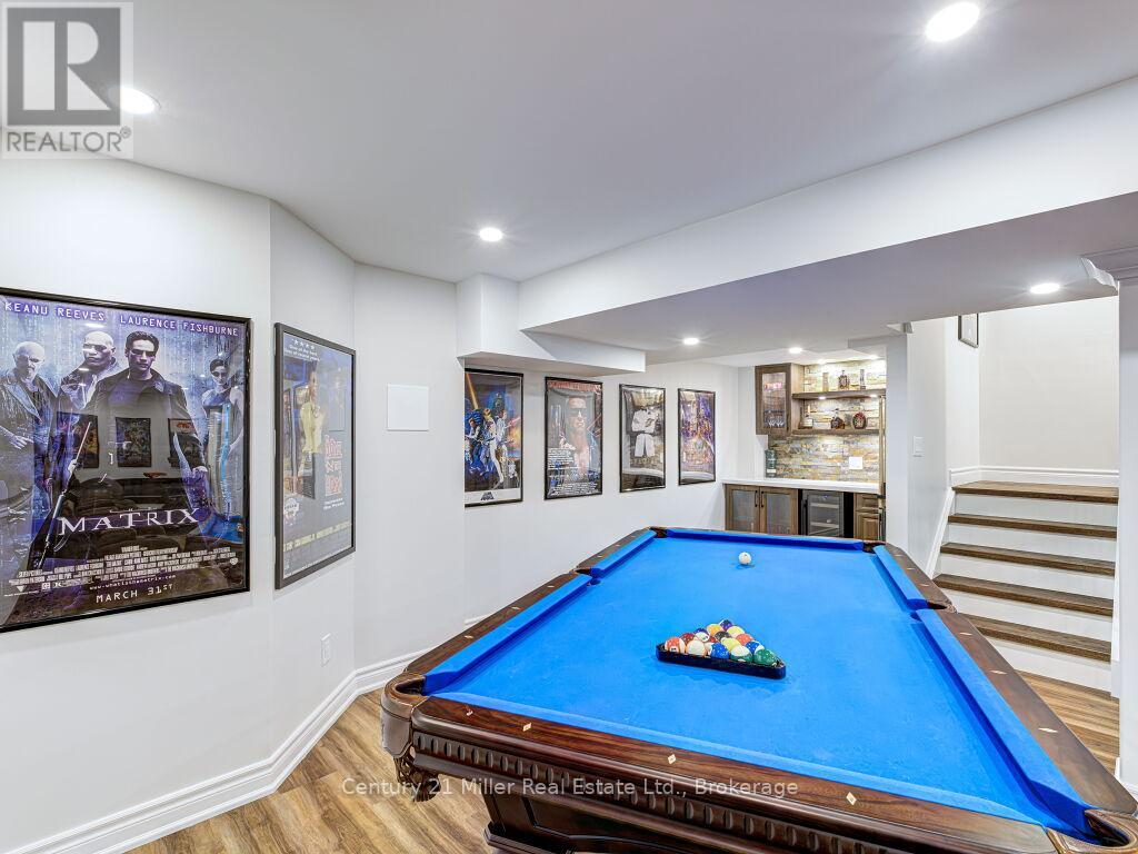 2094 Redstone Crescent, Oakville, Ontario  L6M 5B1 - Photo 31 - W12928182