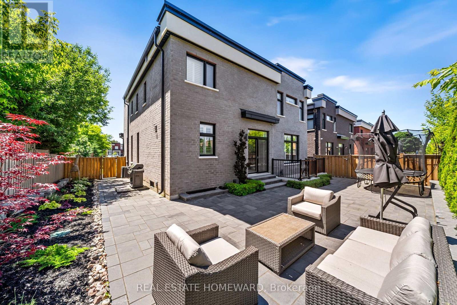 1344 Gull Crossing, Pickering, Ontario  L1W 0B7 - Photo 43 - E12729576
