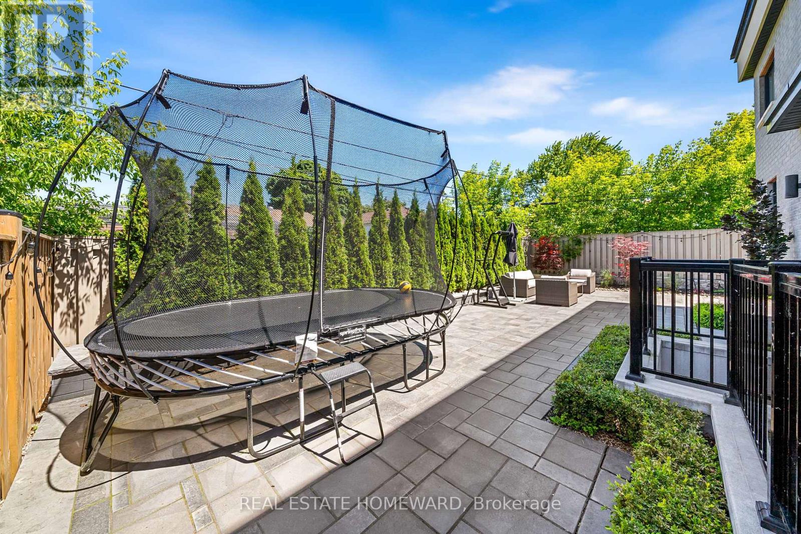 1344 Gull Crossing, Pickering, Ontario  L1W 0B7 - Photo 41 - E12729576