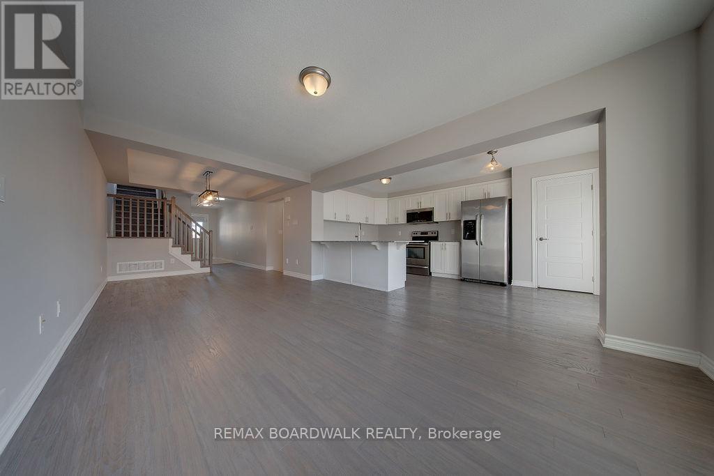 132 Conifer Creek Circle, Ottawa, Ontario  K2M 0M2 - Photo 12 - X12883380