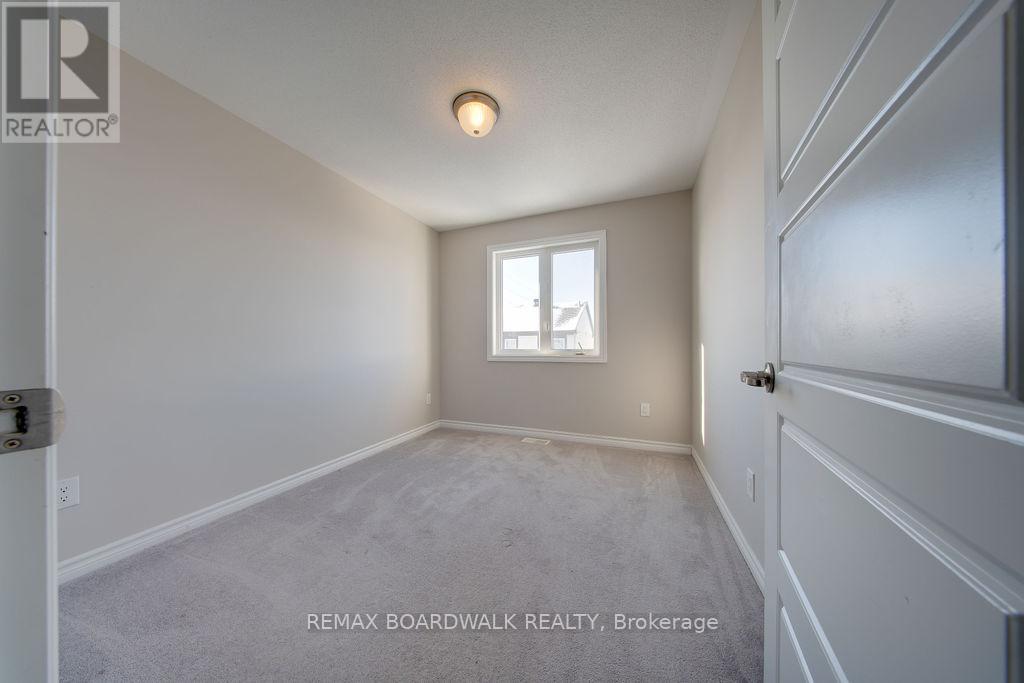 132 Conifer Creek Circle, Ottawa, Ontario  K2M 0M2 - Photo 35 - X12883380