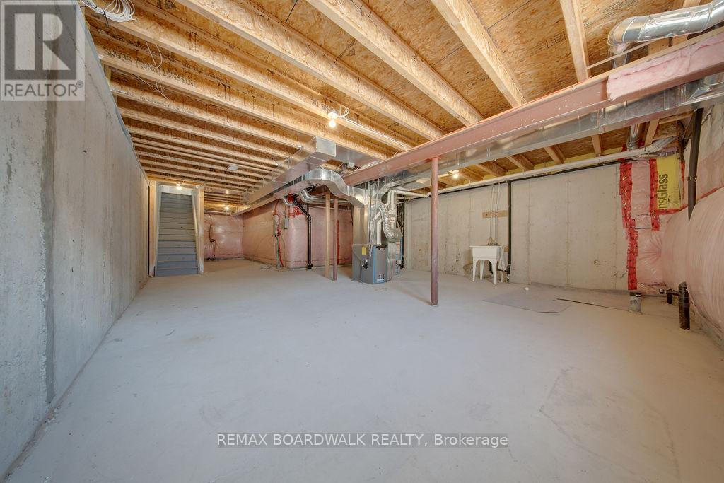 132 Conifer Creek Circle, Ottawa, Ontario  K2M 0M2 - Photo 46 - X12883380