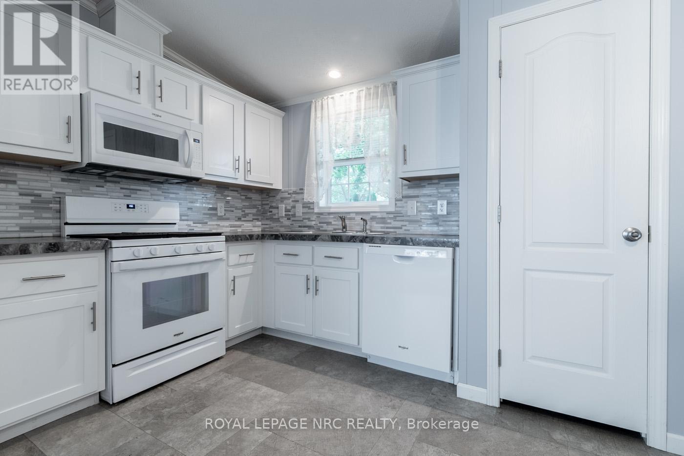 440 - 23 Four Mile Creek Road, Niagara-On-The-Lake, Ontario  L0S 1J1 - Photo 16 - X12871470