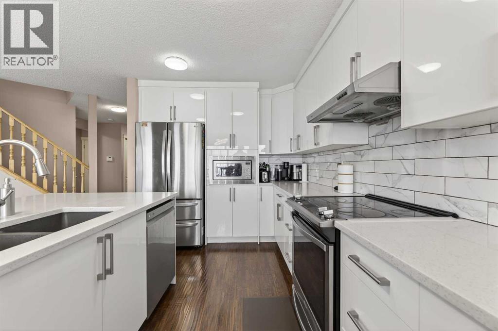 166 Evansmeade Circle N, Calgary, Alberta  T3P 1B7 - Photo 19 - A2294255