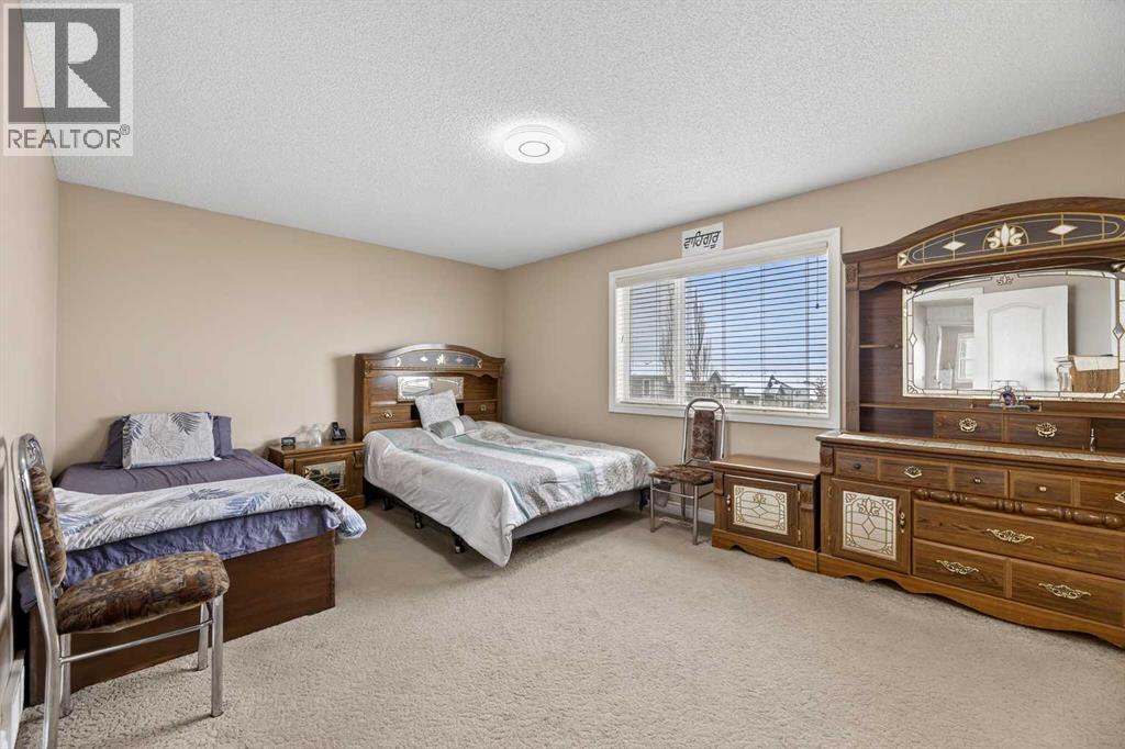 166 Evansmeade Circle N, Calgary, Alberta  T3P 1B7 - Photo 35 - A2294255