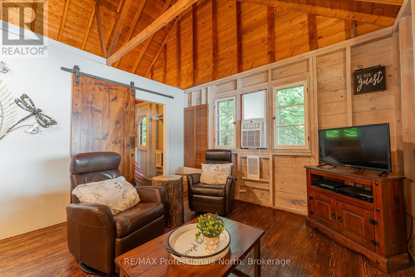 1030 Schaefer's Road, Minden Hills (Lutterworth), Ontario  K0M 2K0 - Photo 19 - X12928078