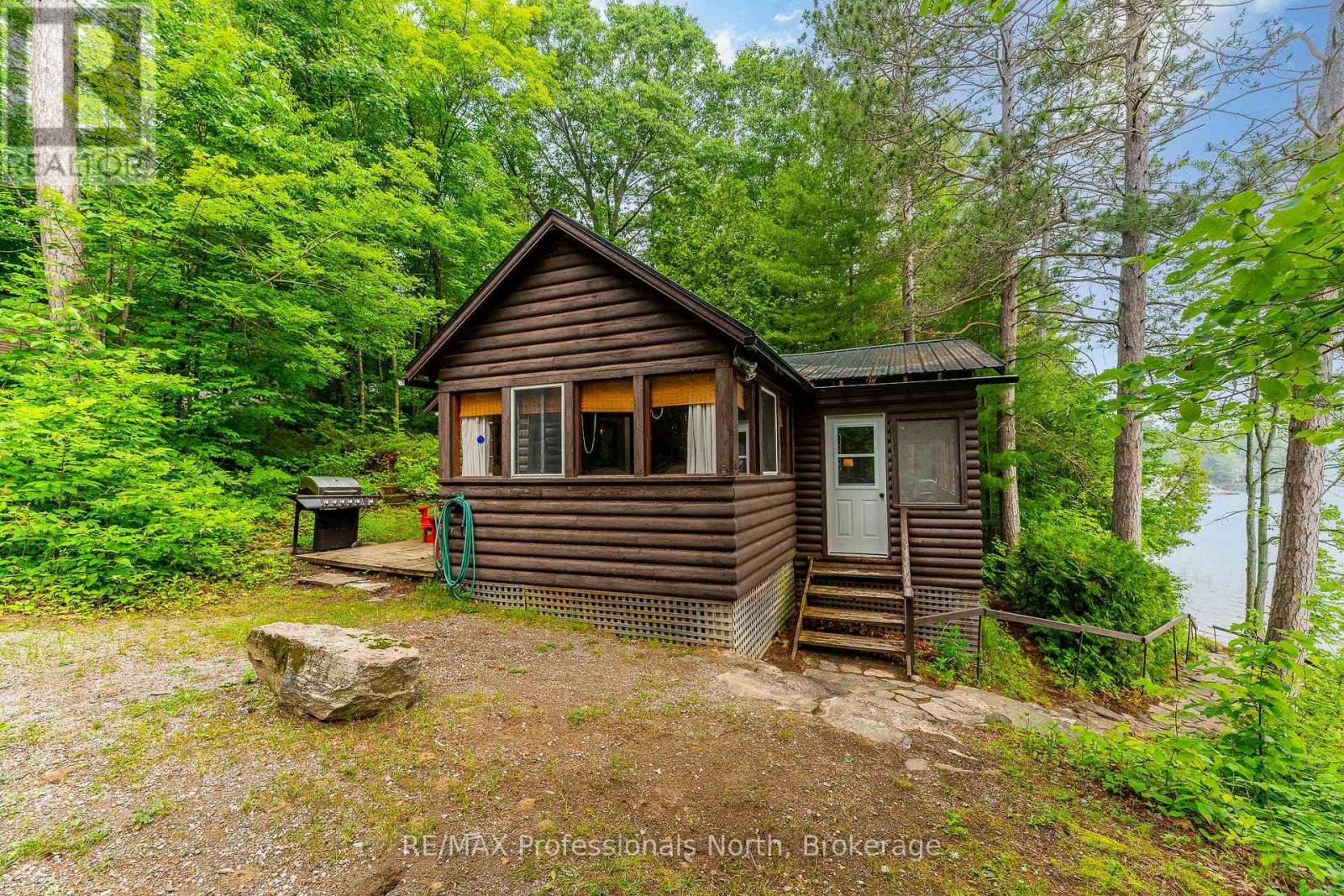 1030 Schaefer's Road, Minden Hills (Lutterworth), Ontario  K0M 2K0 - Photo 36 - X12928078