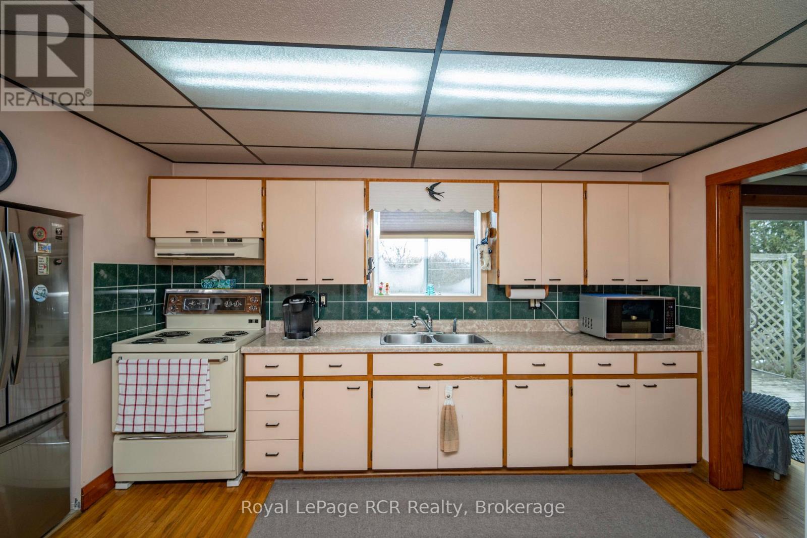 318869 Grey Road 1 Road, Georgian Bluffs, Ontario  N4K 5N4 - Photo 12 - X12928154