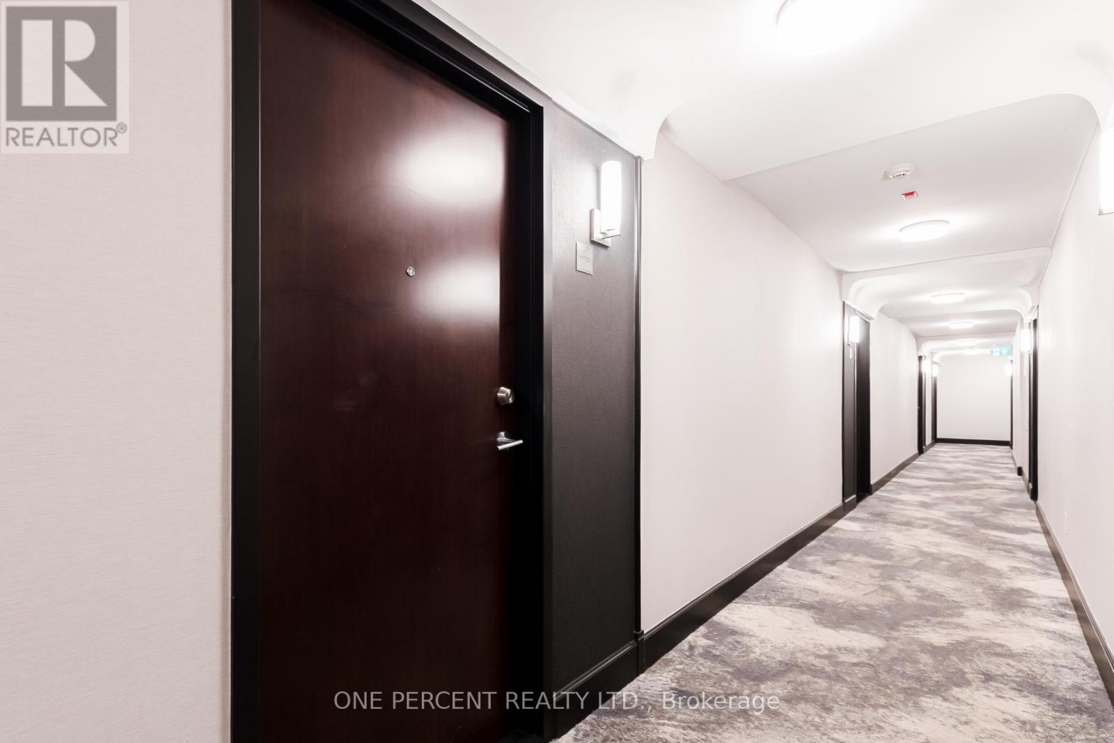 410 - 676 Sheppard Avenue E, Toronto, Ontario M2K 3E7 - Photo 10 - C12928088