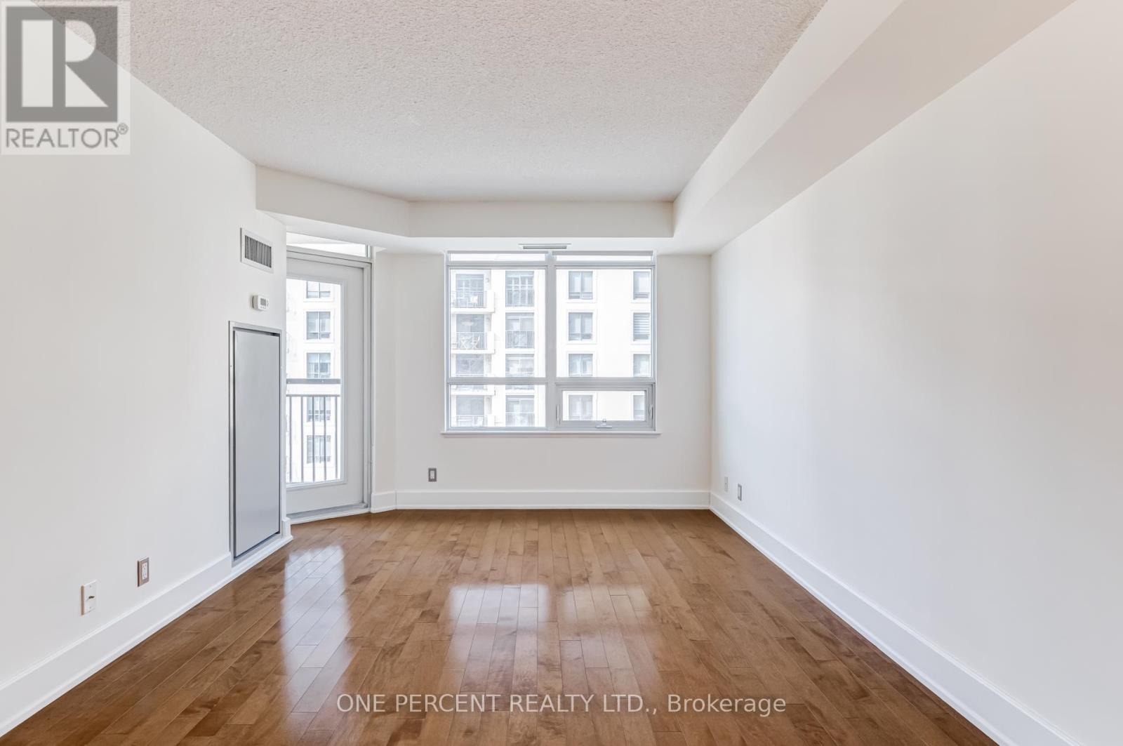 410 - 676 Sheppard Avenue E, Toronto, Ontario M2K 3E7 - Photo 28 - C12928088