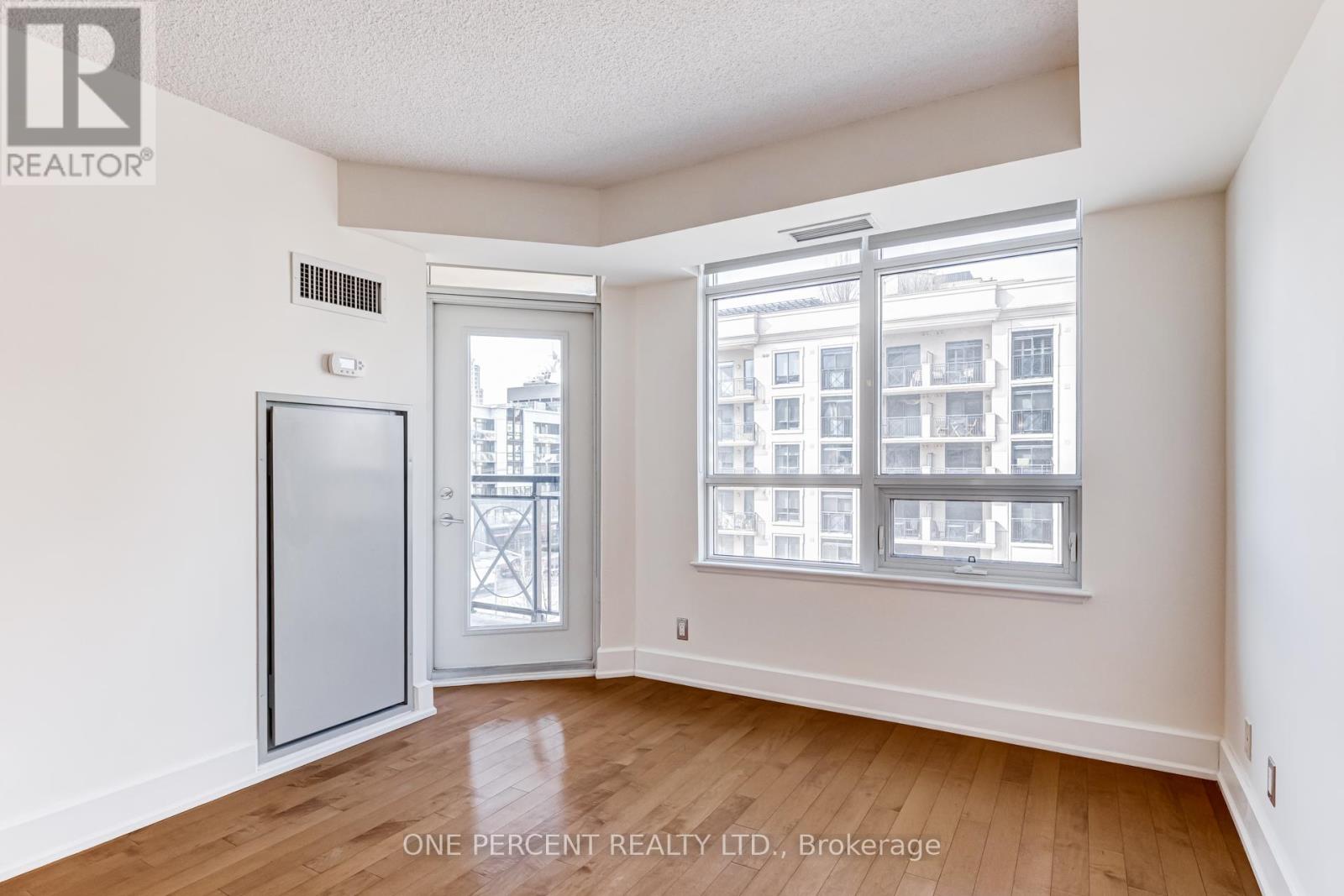 410 - 676 Sheppard Avenue E, Toronto, Ontario M2K 3E7 - Photo 30 - C12928088