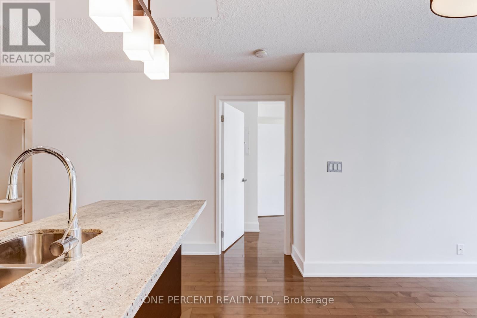 410 - 676 Sheppard Avenue E, Toronto, Ontario M2K 3E7 - Photo 31 - C12928088