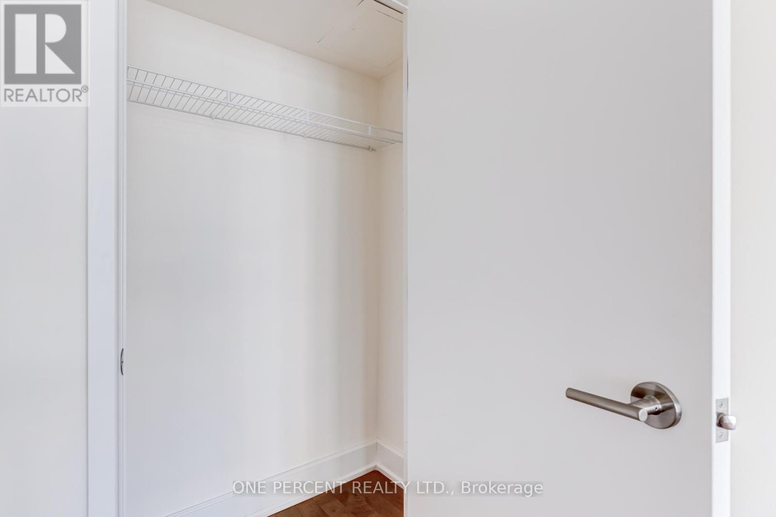 410 - 676 Sheppard Avenue E, Toronto, Ontario M2K 3E7 - Photo 37 - C12928088