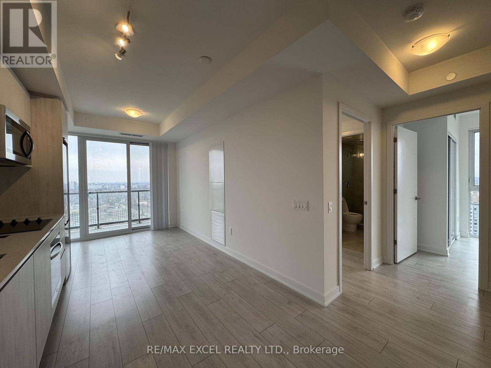 2405 - 5858 Yonge Street, Toronto, Ontario  M2M 0C6 - Photo 3 - C12928108