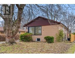 BASEMENT - 135 WATERLOO AVENUE, Toronto, Ontario