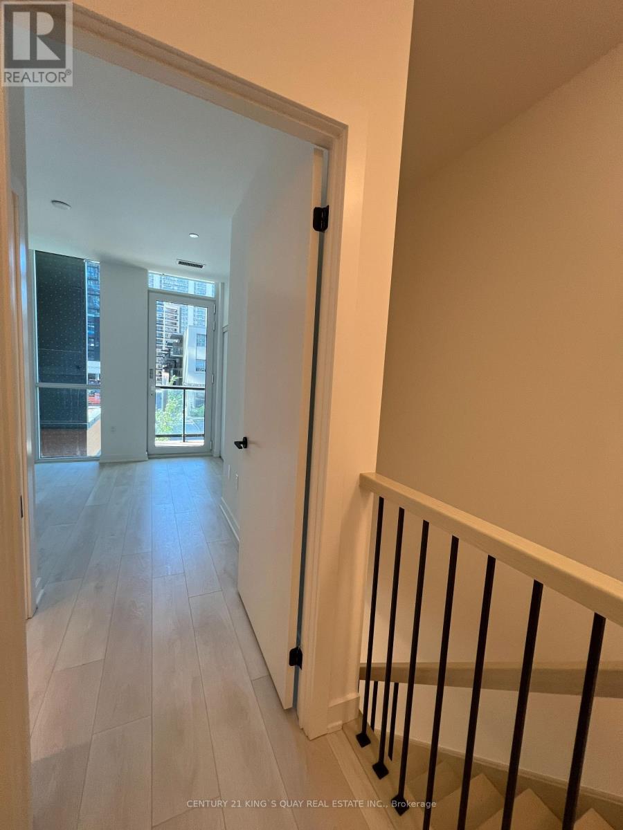 119 Broadway Avenue, Toronto, Ontario  M4P 0E7 - Photo 11 - C12928166