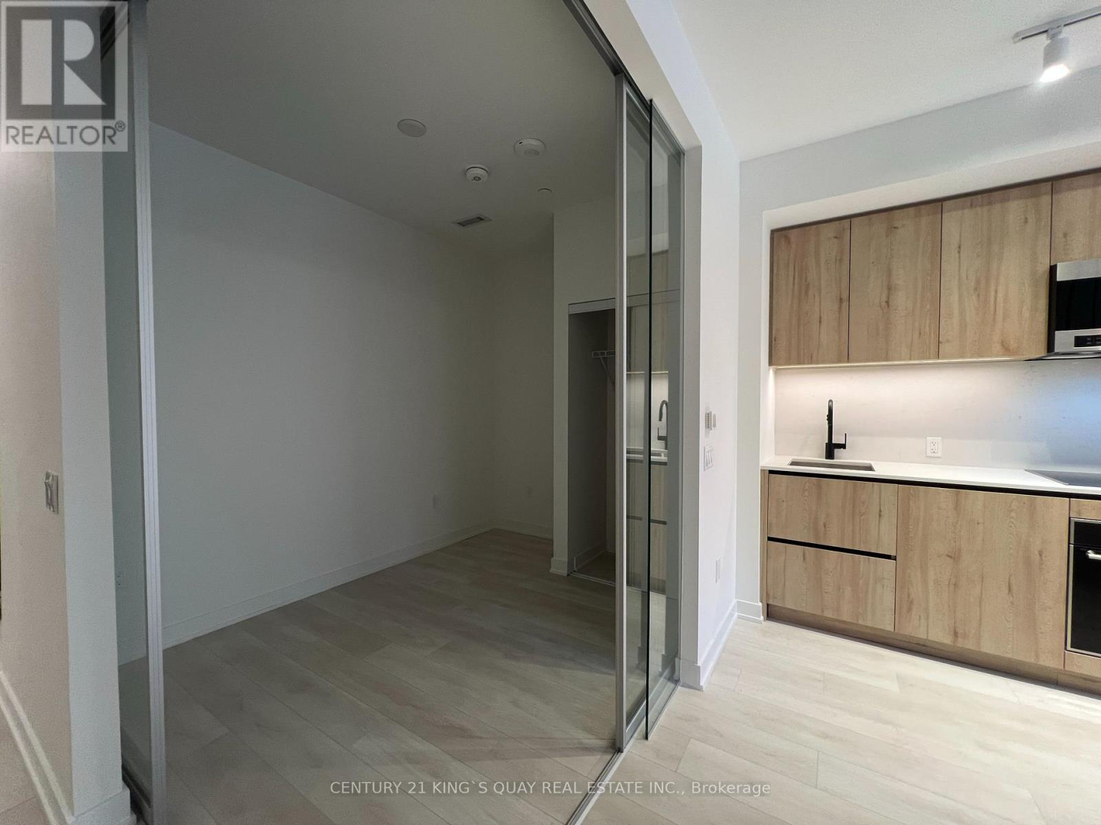 119 Broadway Avenue, Toronto, Ontario  M4P 0E7 - Photo 9 - C12928166