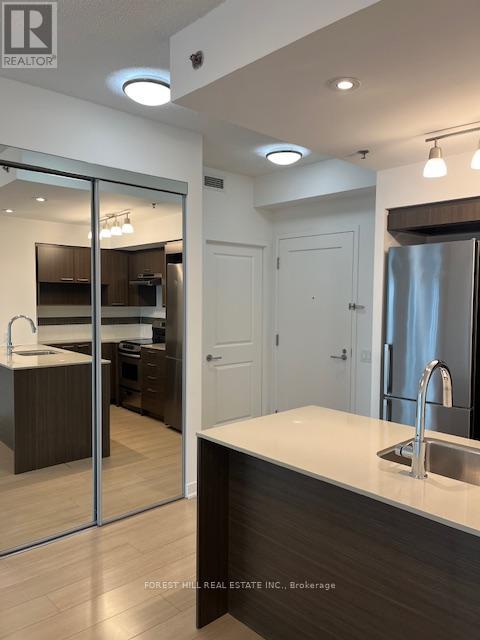 611 - 320 Tweedsmuir Avenue, Toronto, Ontario  M5P 2Y3 - Photo 7 - C12928186