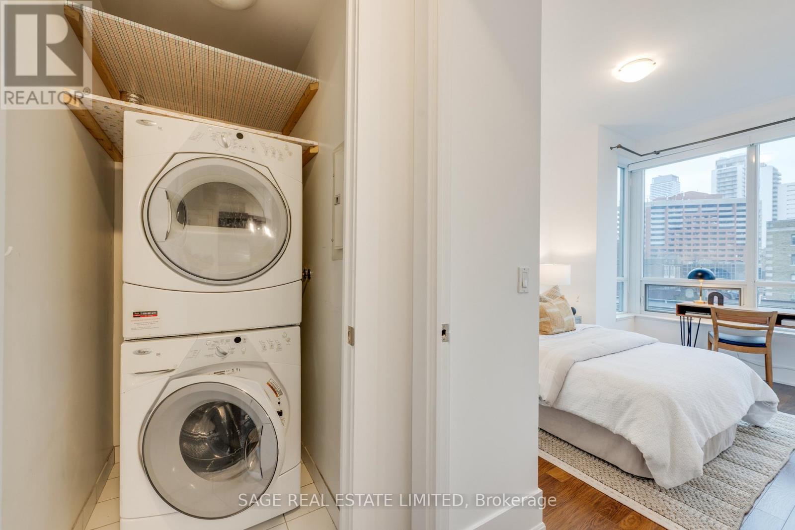 411 - 120 Homewood Avenue, Toronto, Ontario  M4Y 2J3 - Photo 27 - C12928208