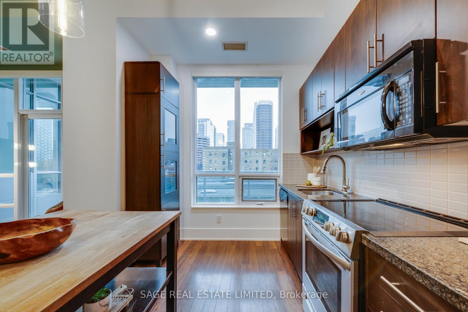 411 - 120 Homewood Avenue, Toronto, Ontario  M4Y 2J3 - Photo 7 - C12928208