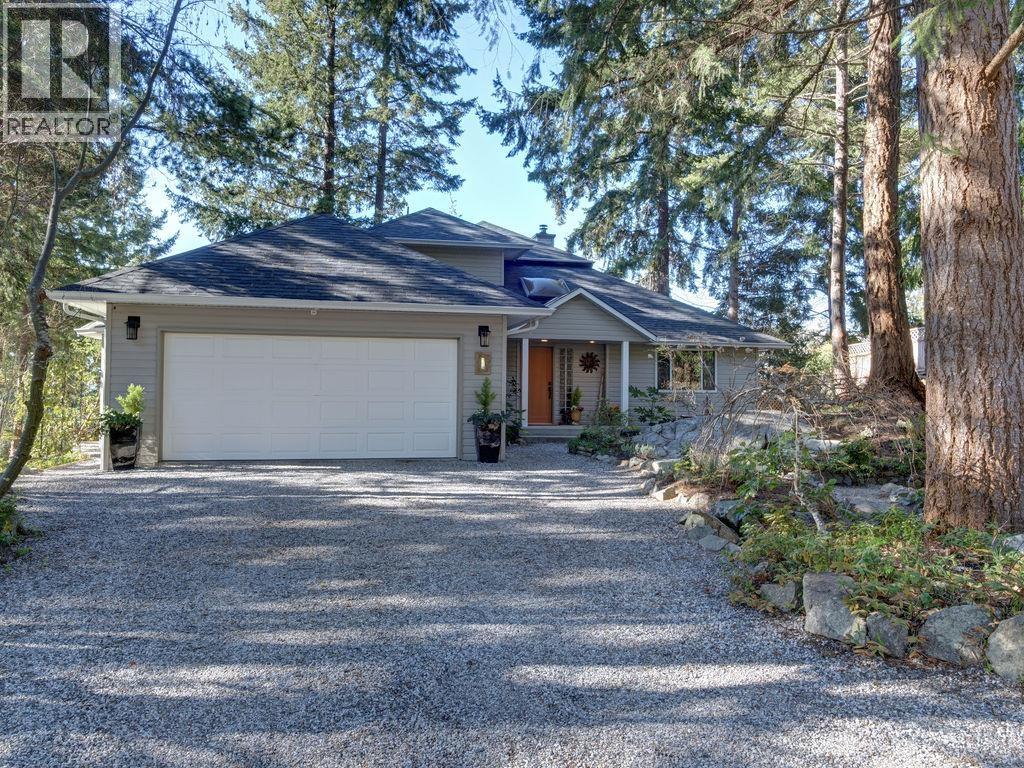 9291 TRUMAN ROAD, Halfmoon Bay, British Columbia