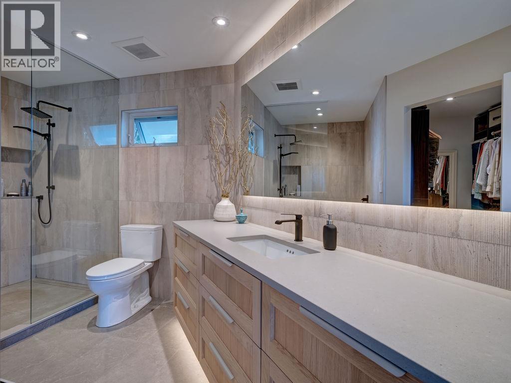 9291 Truman Road, Halfmoon Bay, British Columbia  V7Z 1B5 - Photo 31 - R3104238