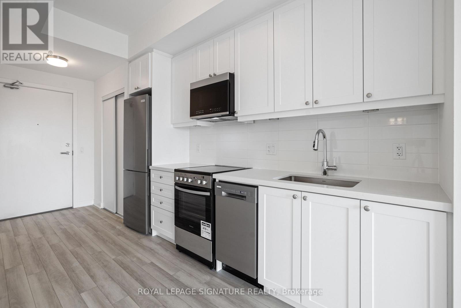 703 - 51 Clarington Boulevard, Clarington, Ontario  L1C 0A1 - Photo 4 - E12928068