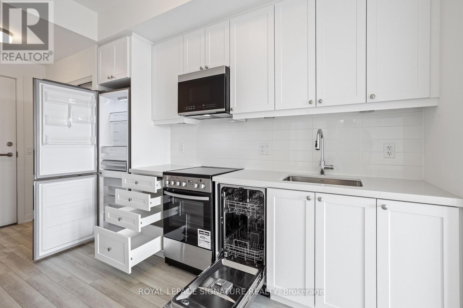 703 - 51 Clarington Boulevard, Clarington, Ontario  L1C 0A1 - Photo 6 - E12928068