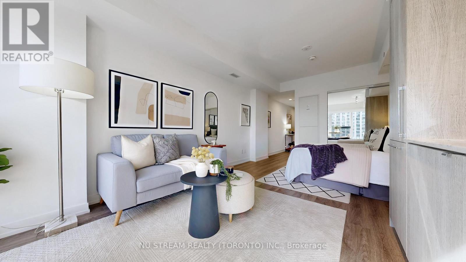 2011 - 771 Yonge Street, Toronto, Ontario  M4W 0B8 - Photo 22 - C12900222