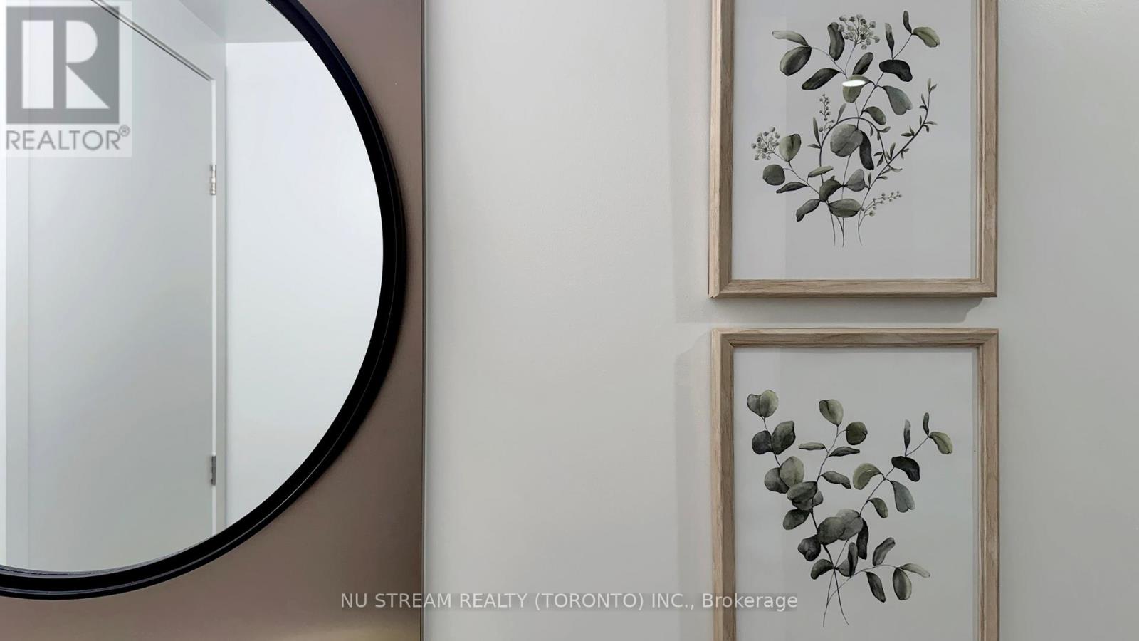 2011 - 771 Yonge Street, Toronto, Ontario  M4W 0B8 - Photo 35 - C12900222