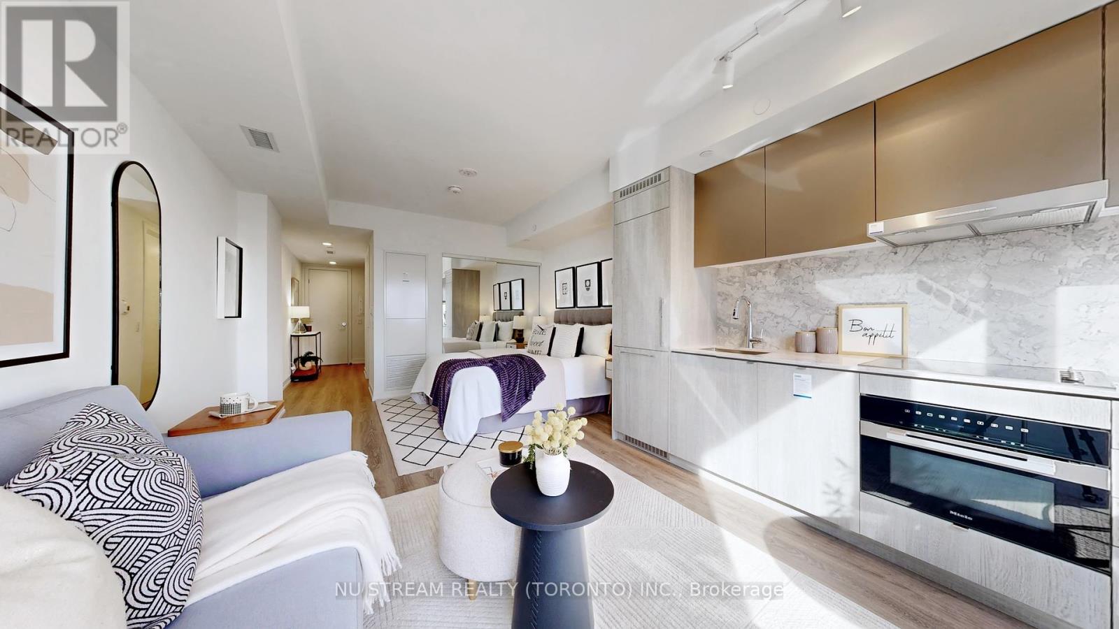 2011 - 771 Yonge Street, Toronto, Ontario  M4W 0B8 - Photo 24 - C12900222