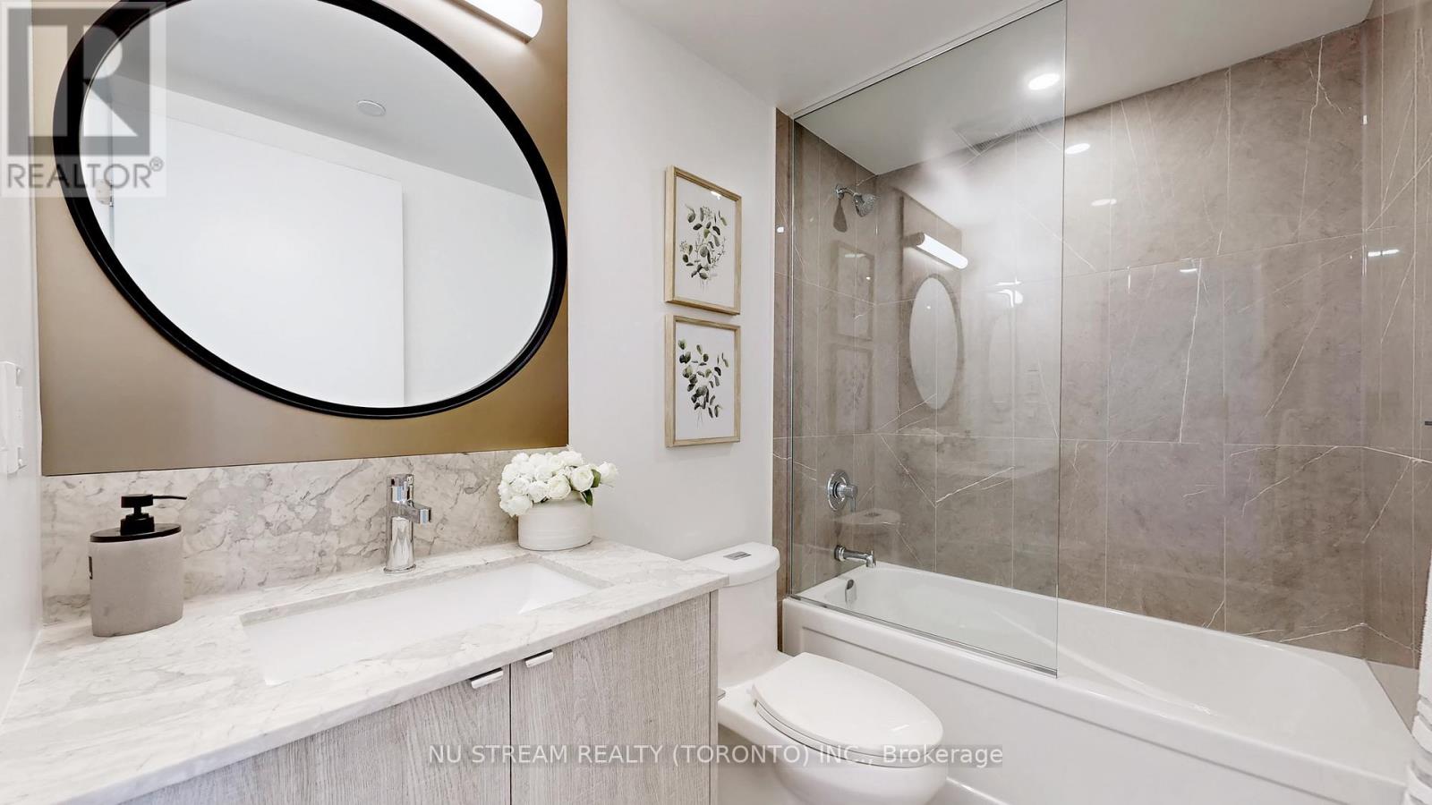 2011 - 771 Yonge Street, Toronto, Ontario  M4W 0B8 - Photo 33 - C12900222