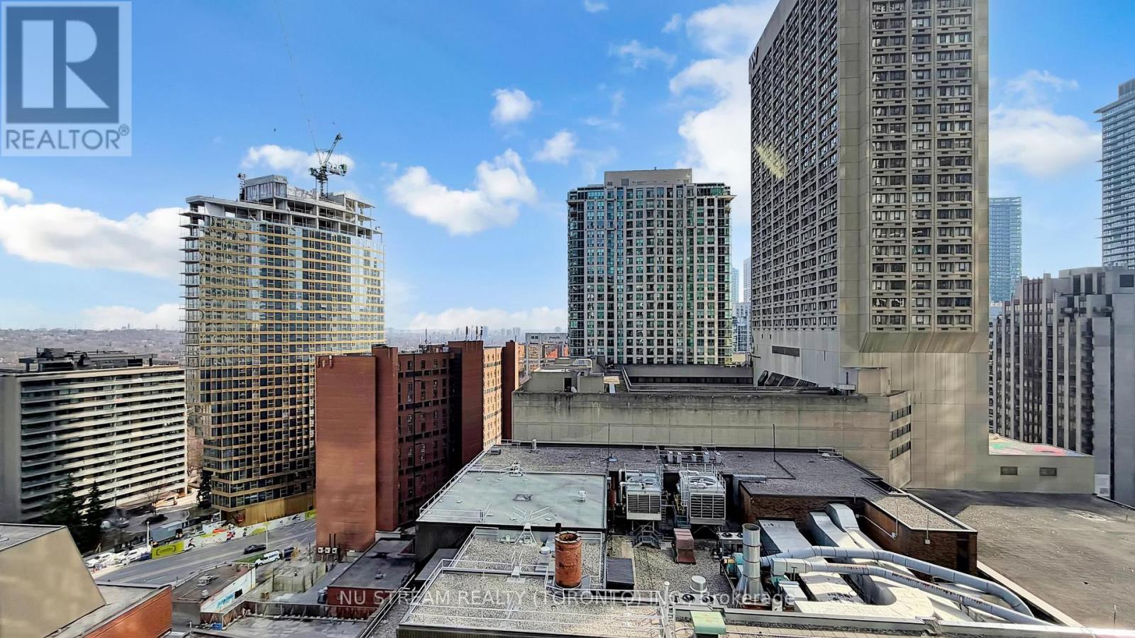 2011 - 771 Yonge Street, Toronto, Ontario  M4W 0B8 - Photo 38 - C12900222