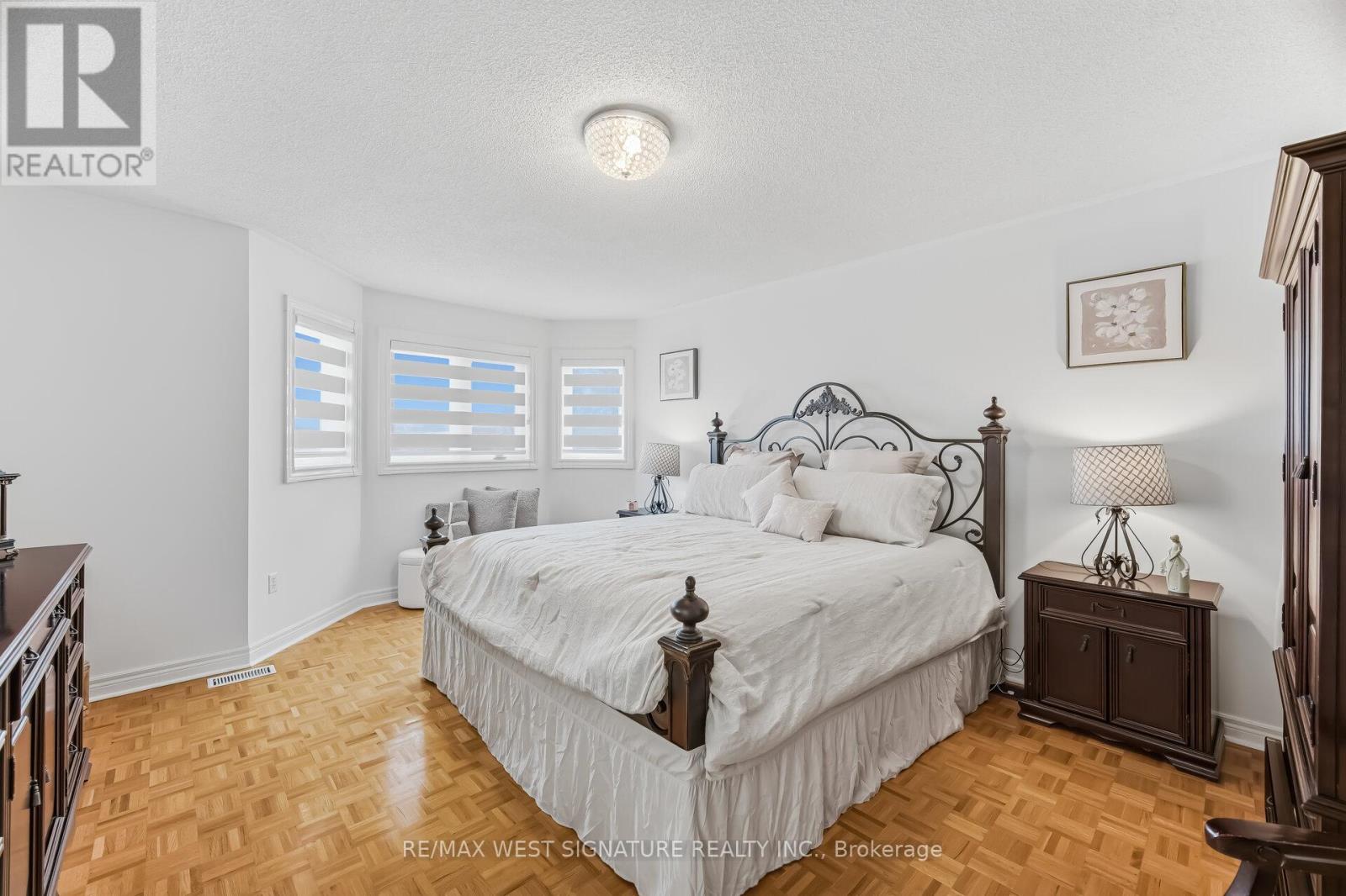 119 Castle Park Boulevard, Vaughan, Ontario  L4H 1X7 - Photo 17 - N12927900