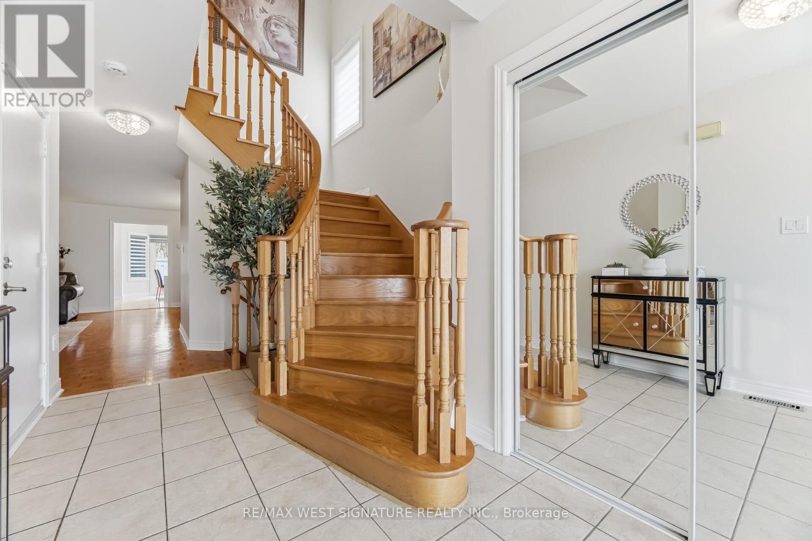 119 Castle Park Boulevard, Vaughan, Ontario  L4H 1X7 - Photo 16 - N12927900