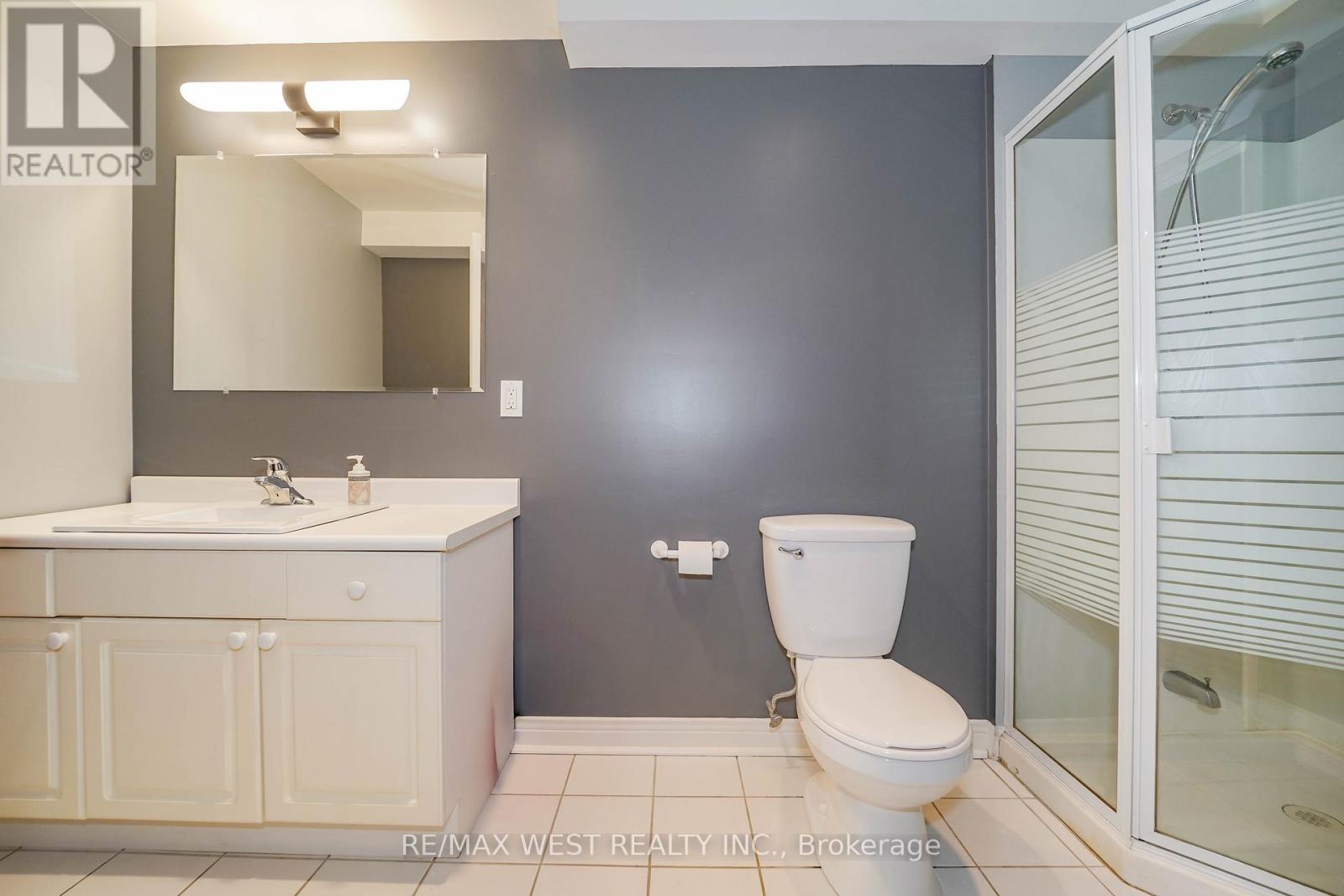 1155 Giles Gate, Oakville, Ontario  L6M 2S3 - Photo 18 - W12924348