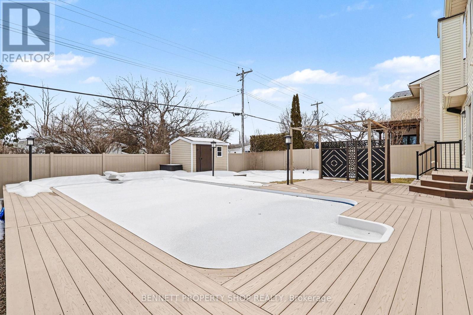 1476 Bourcier Drive, Ottawa, Ontario  K1E 3J8 - Photo 26 - X12925166